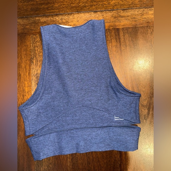 NWT Outdoor Voices Navy Slashback Crop Size Small - Picture 5 of 7